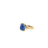 18K YELLOW GOLD 6.92CT PYRAMID CUSHION CABOCHON SAPPHIRE SIGNET RING